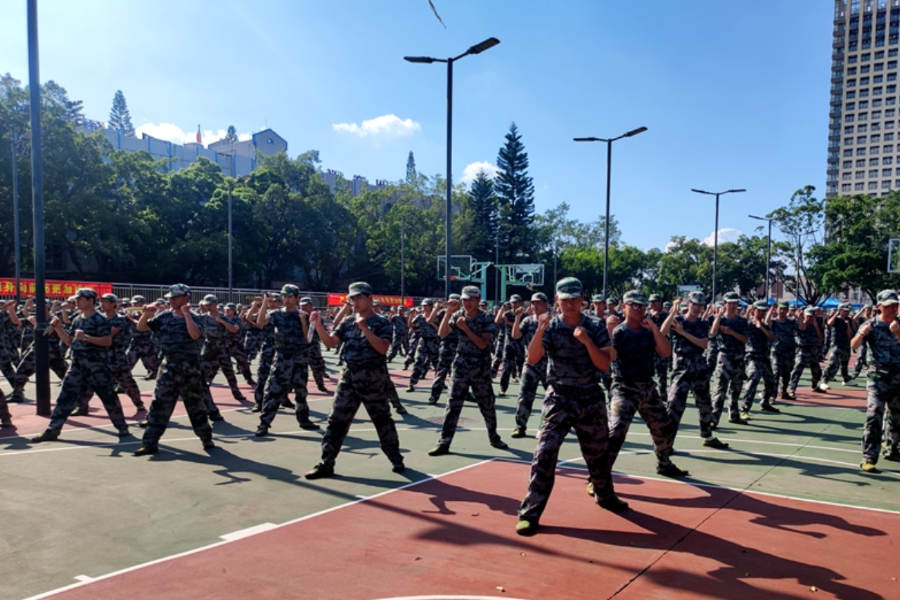 太阳成集团tyc33455军训现场.jpeg